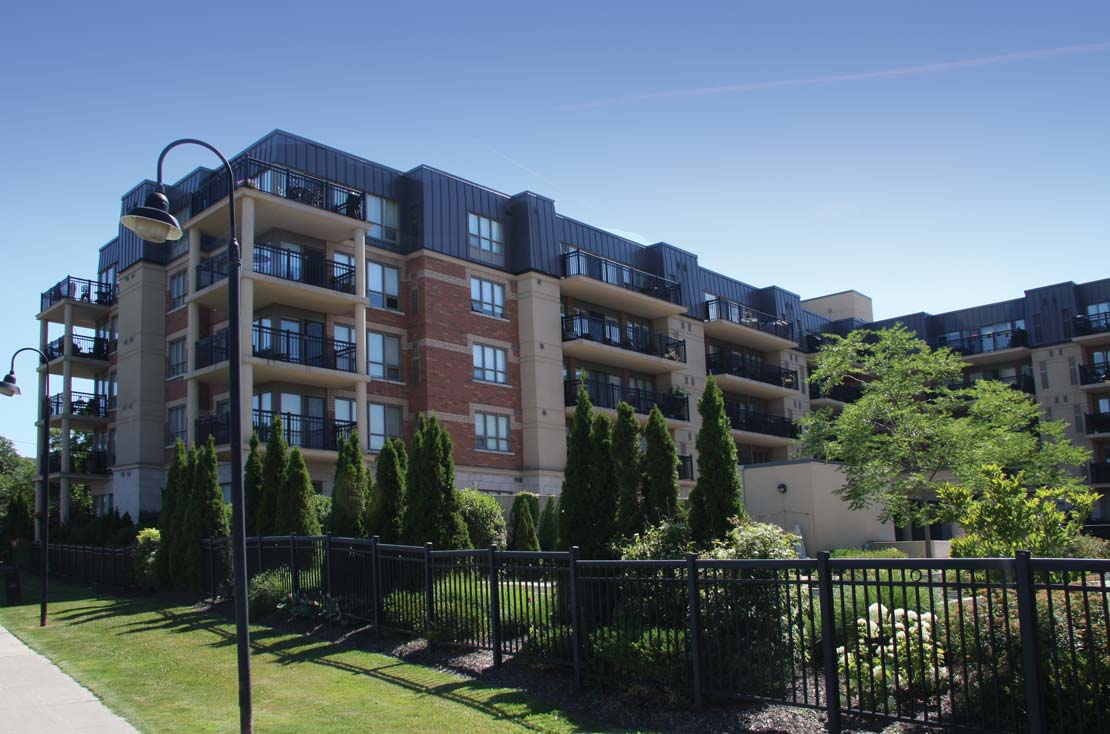 HIGHLANDS OF WOODBRIDGE CONDOS